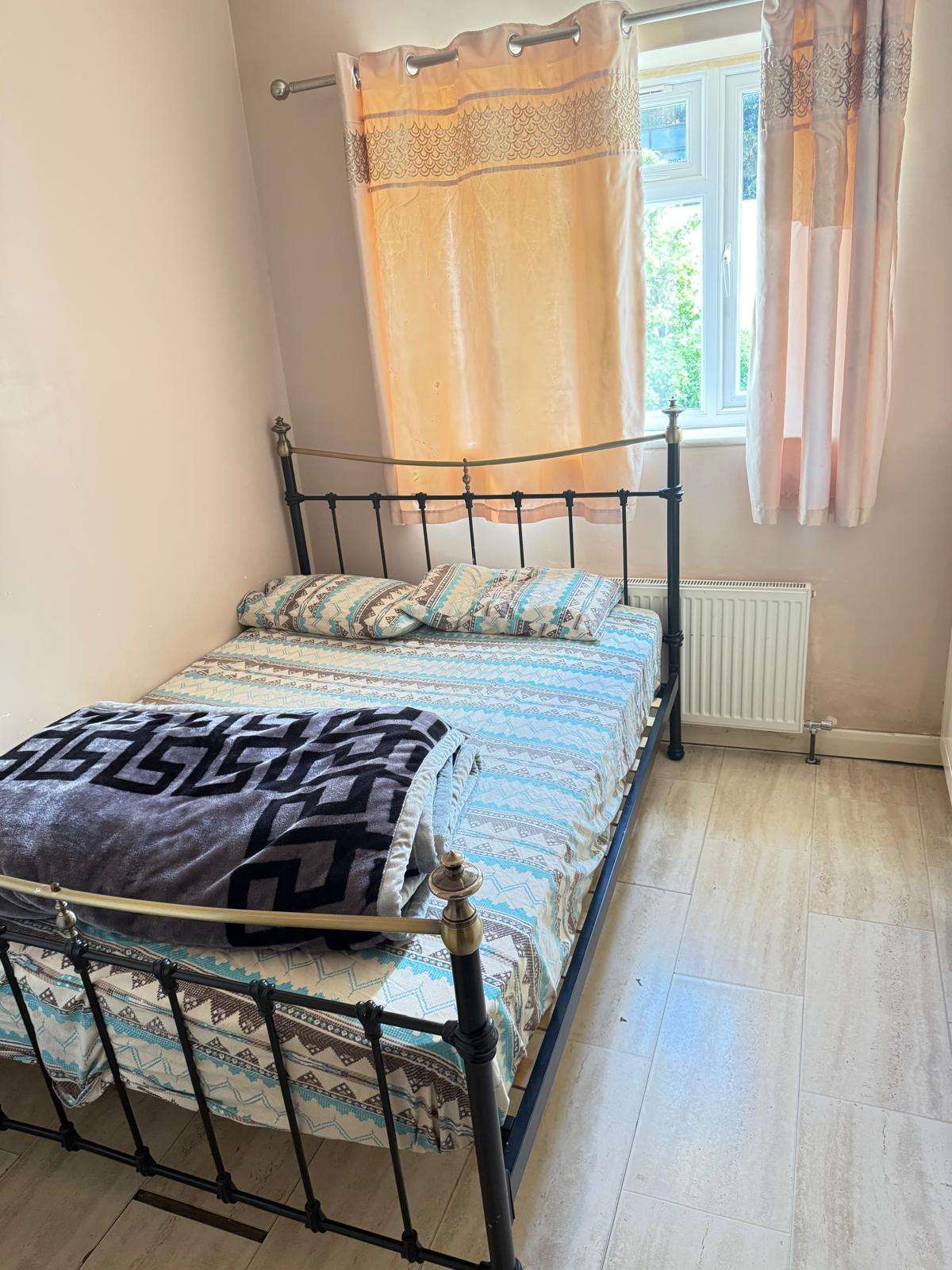 011 Redclose Avenue, Morden SM4