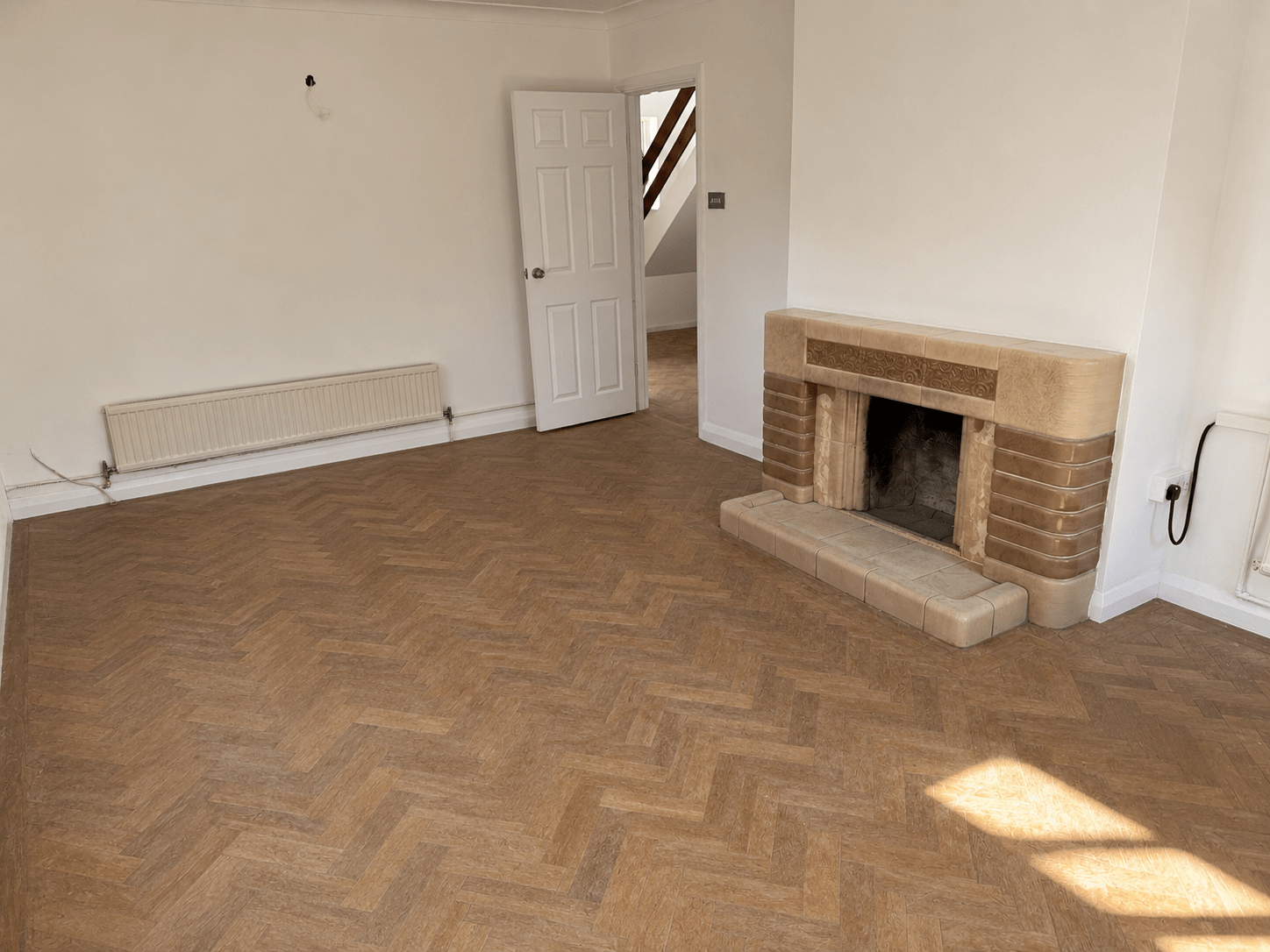 Reception Room in 5 bedroom house in Epsom 5 bedroom detached family home