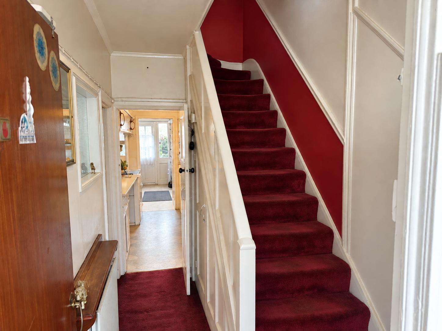 3 Bed house in Mitcham hallway Spencer Road, MItcham, CR4 1SJ