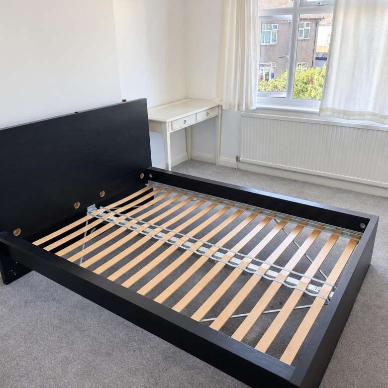 780