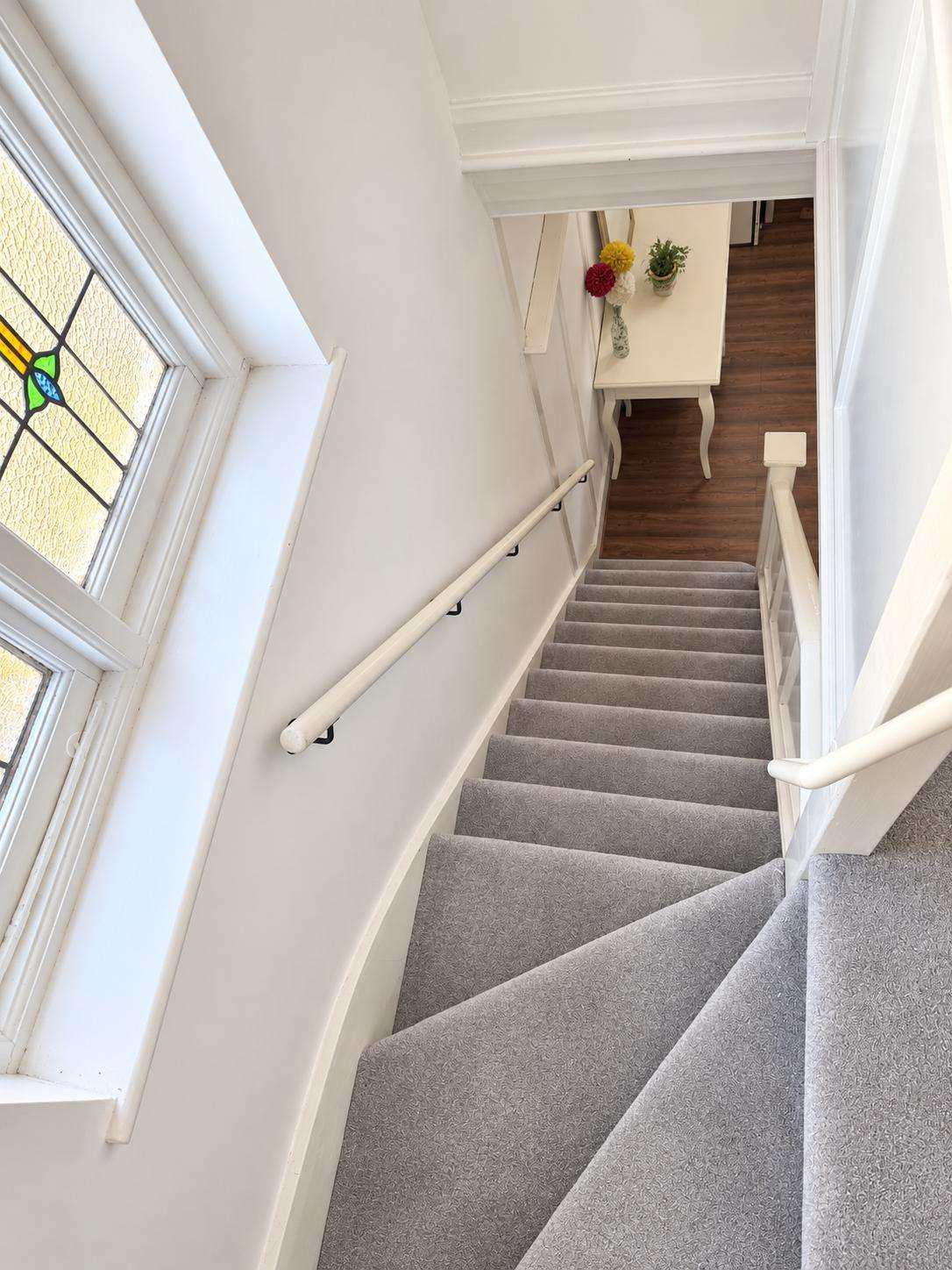 3 bedroom house in Morden landing view London Road, Morden SM4 5AT